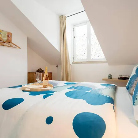 아파트 Cosy Loft In The The Heart Of The 리스본