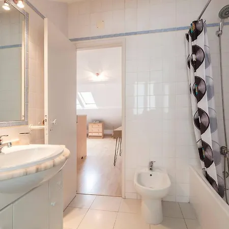 아파트 Cosy Loft In The The Heart Of The